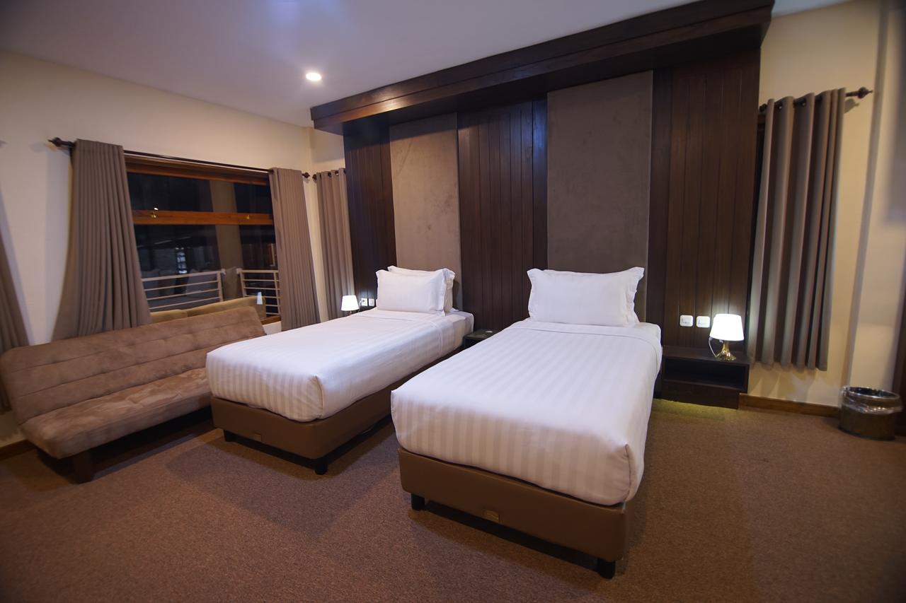 Grand Harvest & 4* Banyuwangi (East Java)