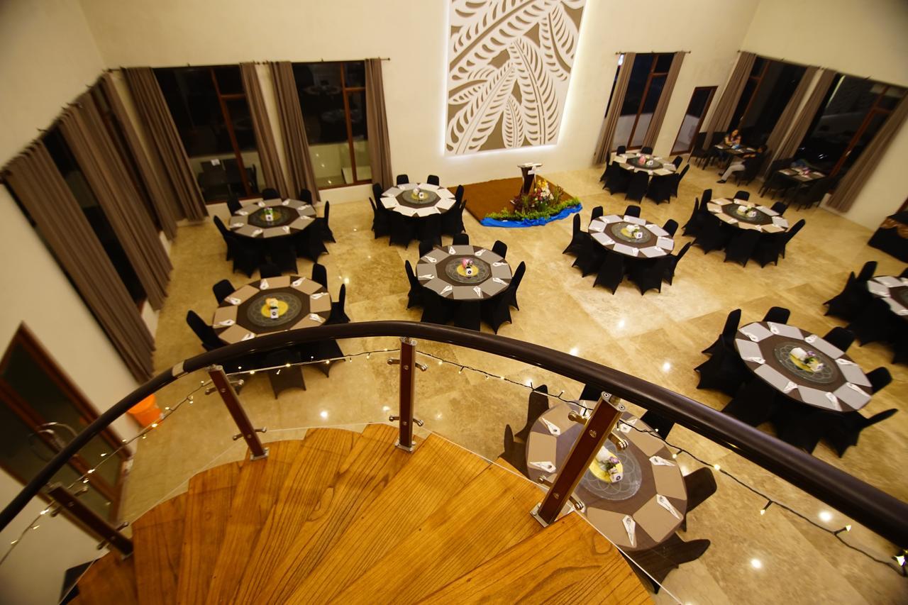 Grand Harvest & 4* Banyuwangi (East Java)