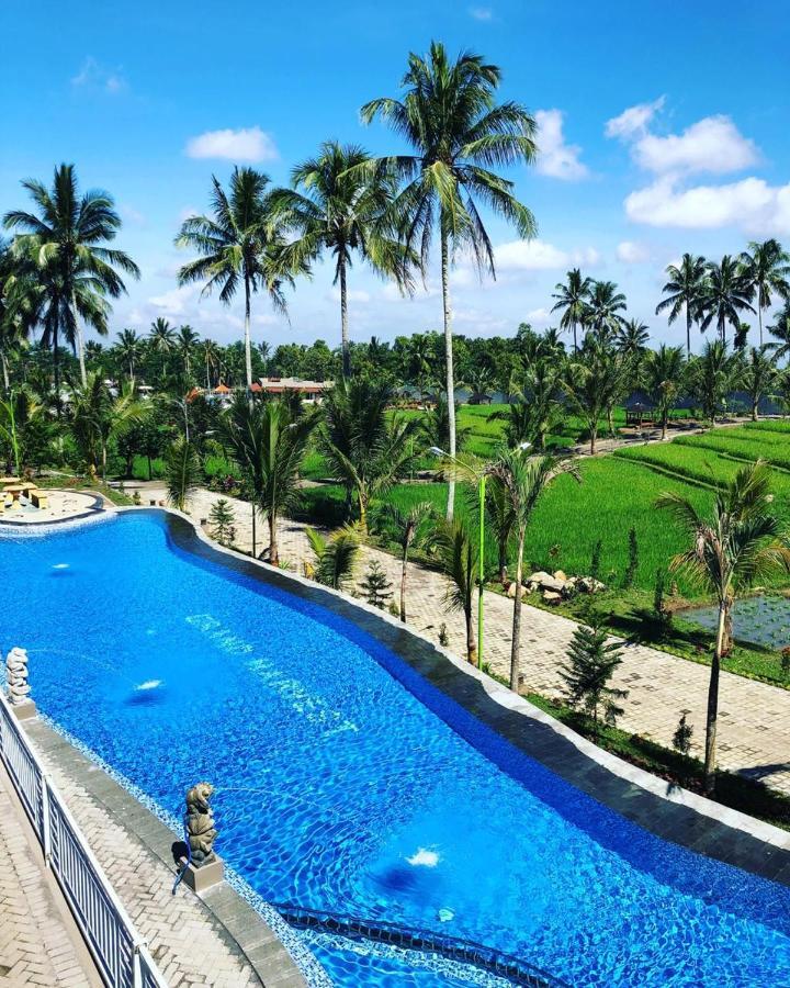 Resor Grand Harvest &
